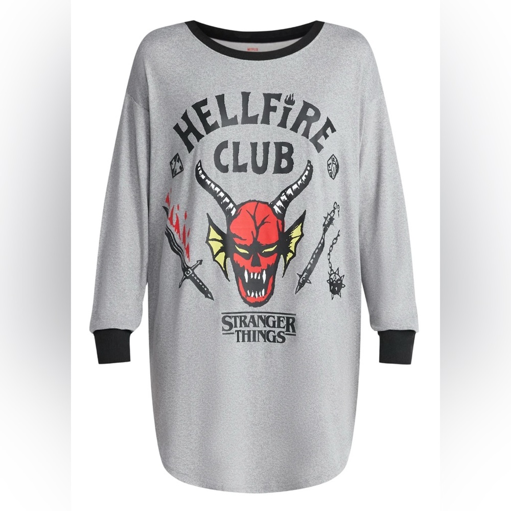 #x542 - Stranger Things Hellfire Club Sleep Shirt Tee Gray Long Sleeve Crewneck